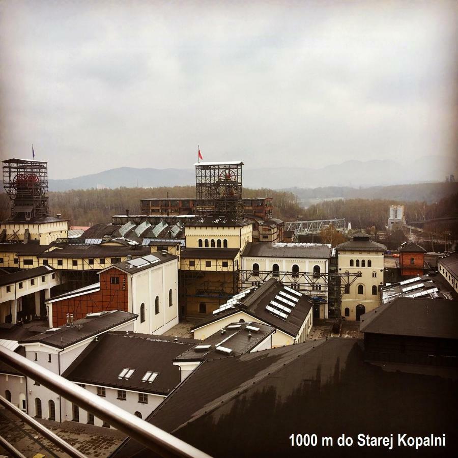 Hotel Bialy Wałbrzych Extérieur photo